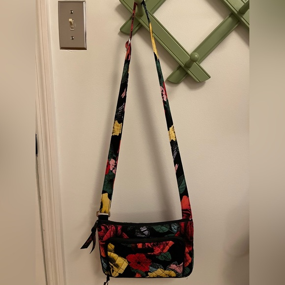 Very Bradley Cross body purse - Picture 2 of 6